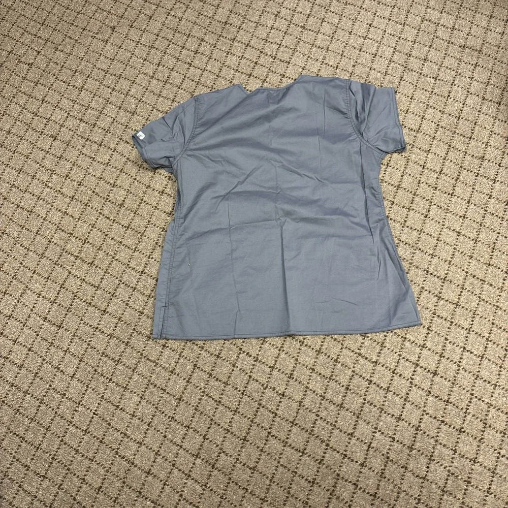 MC2 NWOT‎  Women's GRAY   Scrub Top Size XL  Medical_6
